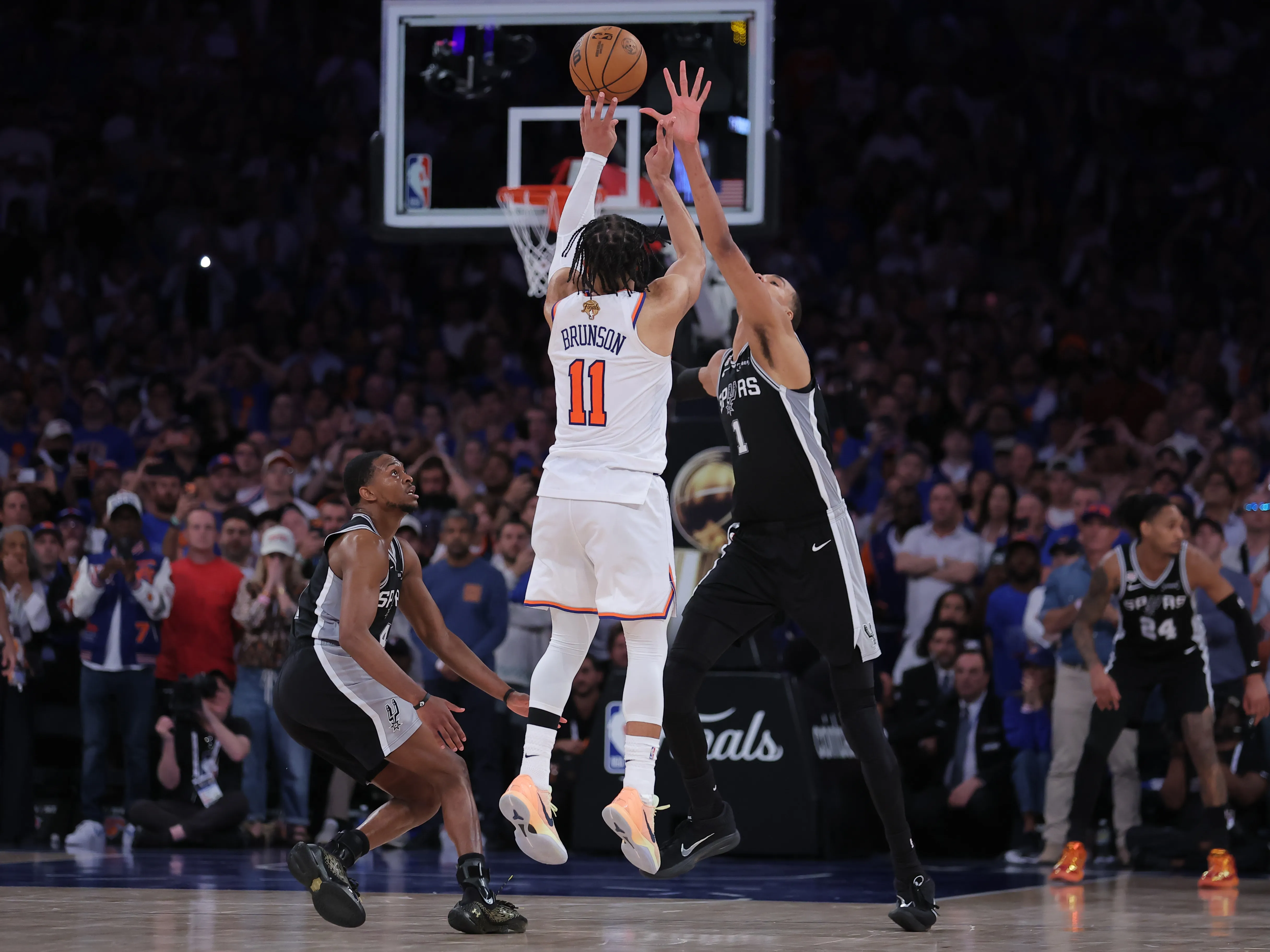 Game 5 NBA Finals: Knicks vs Spurs Schedule, Time & Preview